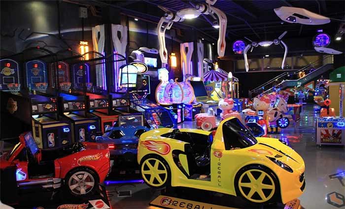 شهربازی سرزمین ستاره‌ها یزد 